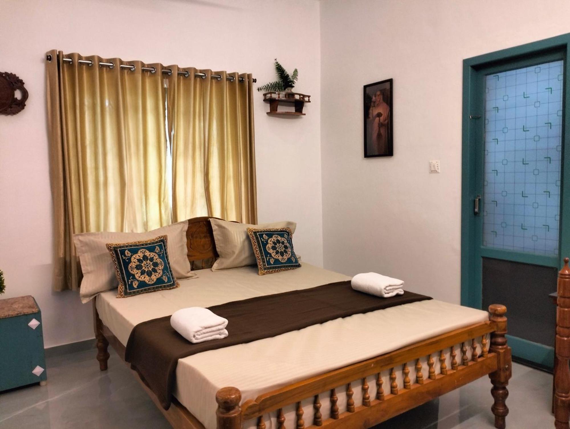 Guestland Homestay Kochi Exterior photo
